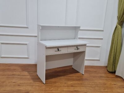 Meja Belajar Grace type MK 190 PUTIH