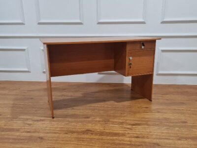 Meja Kantor Grace type MB G-124