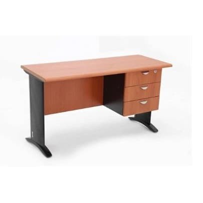 Meja Kantor Uno Platinum UOD 2058 180 cm